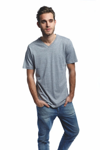 Uni Fashion V-Neck